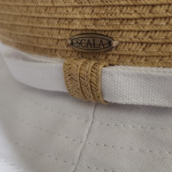 Scala Tan and White Straw Hat - Picture 2 of 7